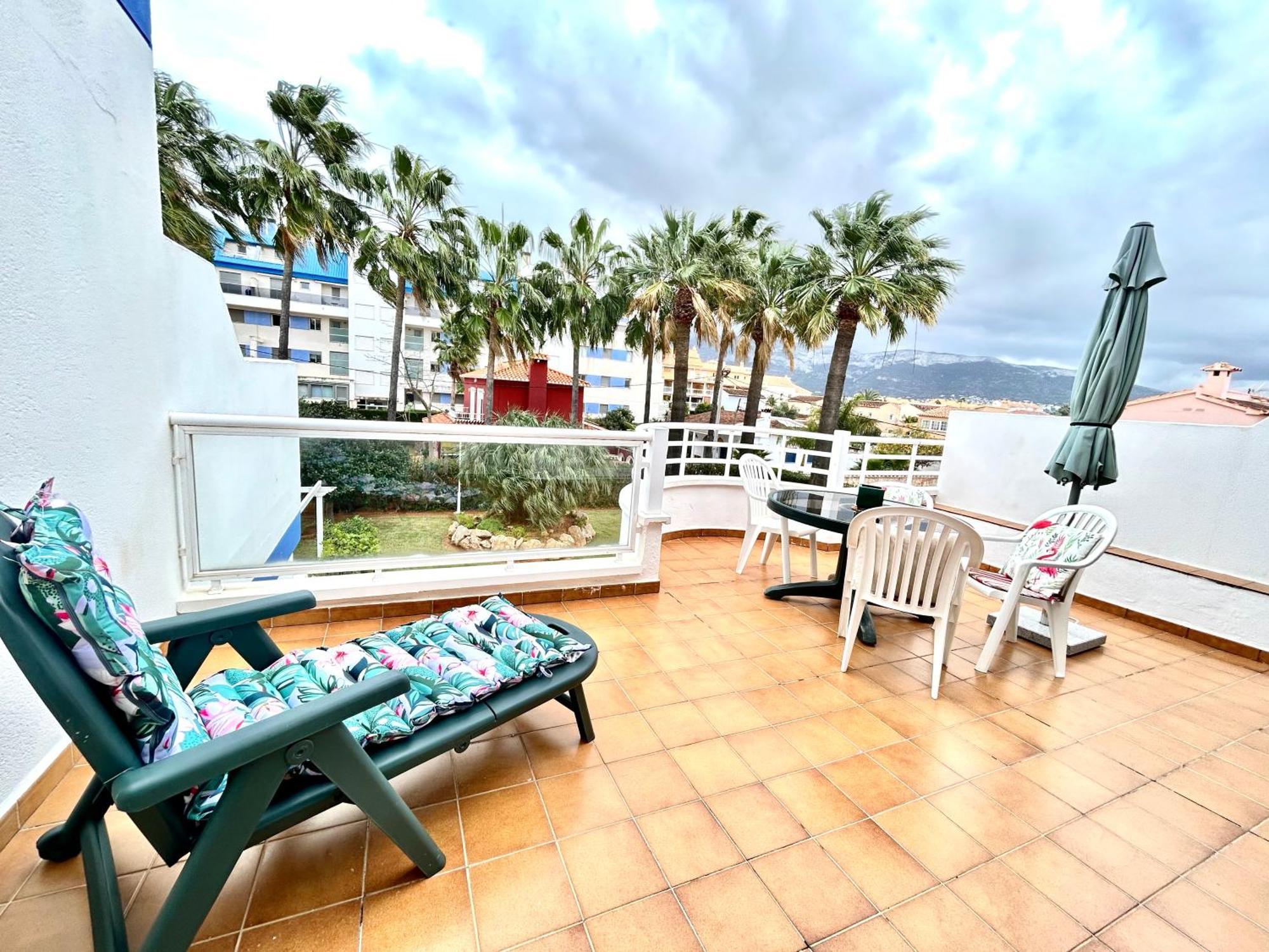 Sea Views Apartments Денія Екстер'єр фото